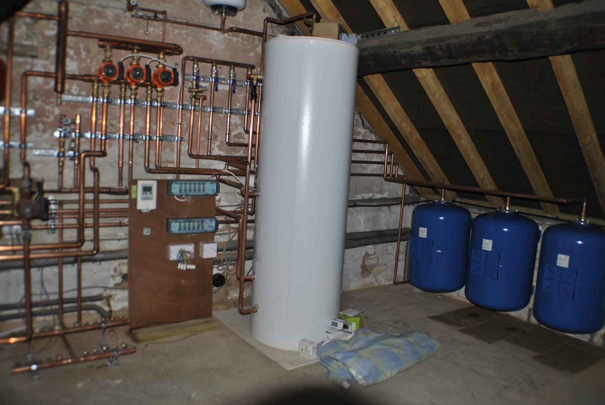 b42226f9 8255 4c38 ad3f a72bea3acb3b